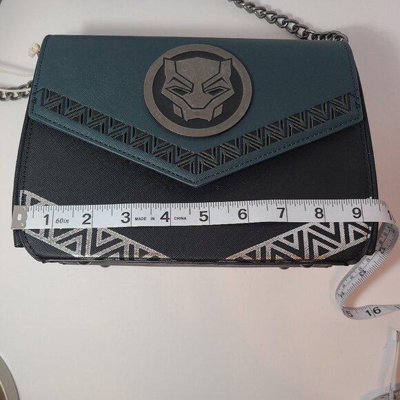 Loungefly Wakanda Forever Crossbody Bag | NWT Marvel Black Panther - Picture 13 of 16
